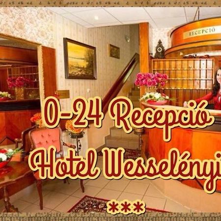 גיור Hotel Wesselenyi מראה חיצוני תמונה