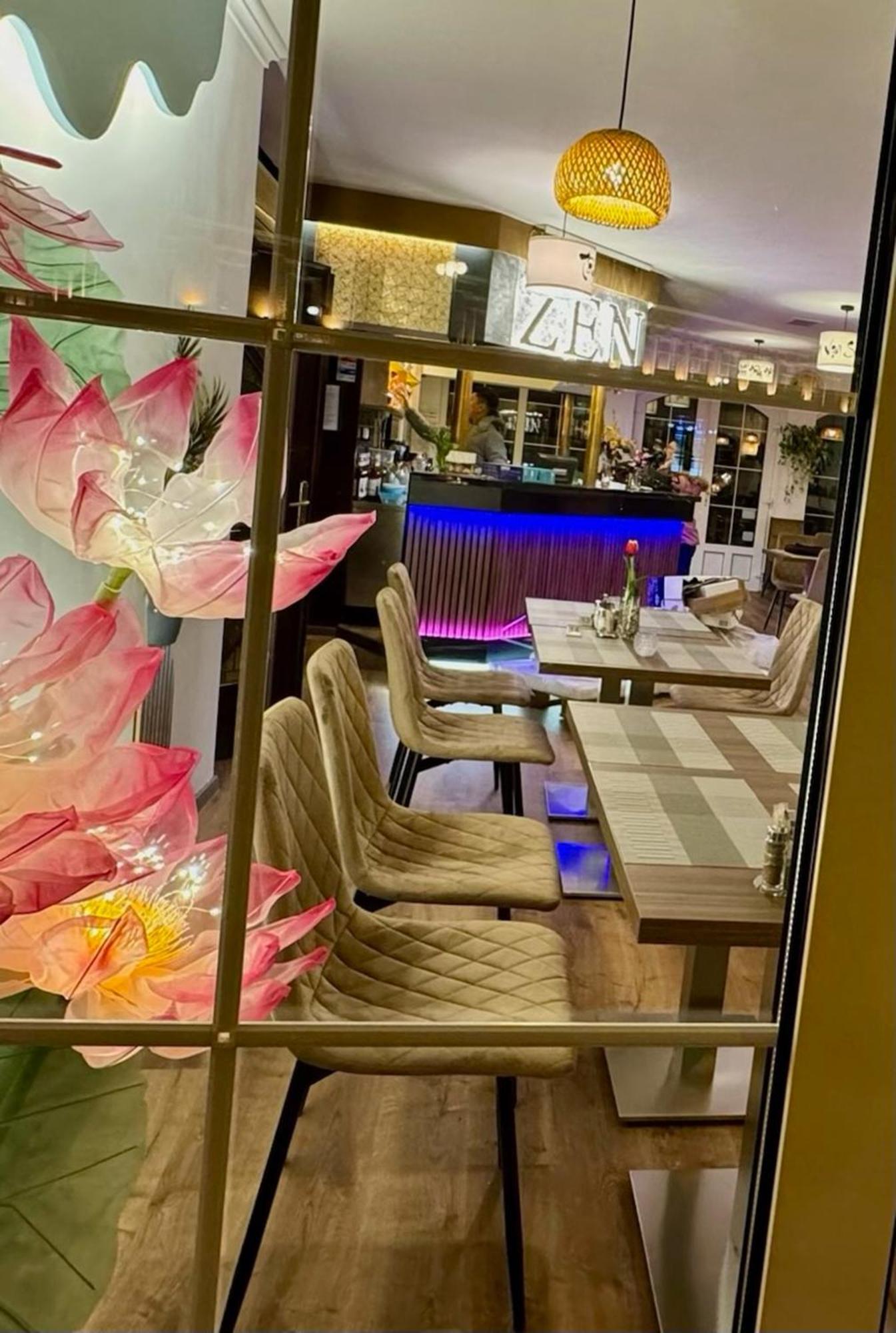 גיור Hotel Wesselenyi מראה חיצוני תמונה